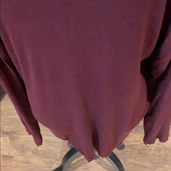 Wilfred vneck maroon long sleeve top - Picture 5 of 7